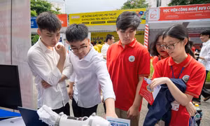 Trường đại học Sao Đỏ chú trọng đào tạo các khối ngành khoa học công nghệ