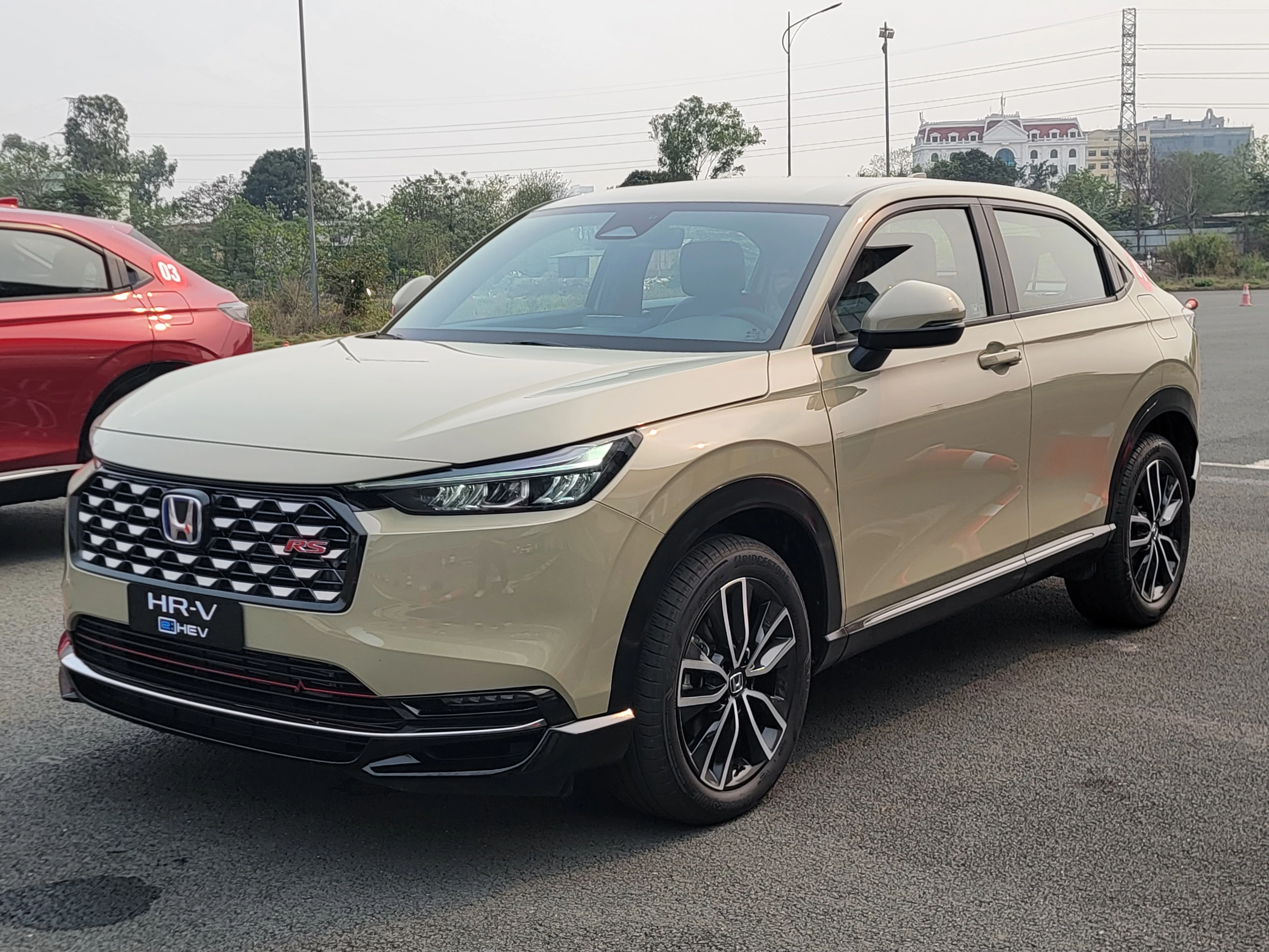 Honda HR-V Hybrid Giảm Giá 34 Triệu, Mở Rộng Cơ Hội Tiếp Cận Công Nghệ Xanh