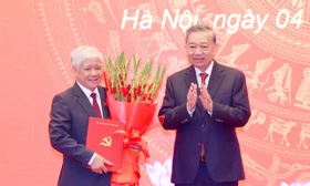 Ông Đỗ Văn Chiến làm Phó Bí thư Thường trực Đảng ủy Quốc hội