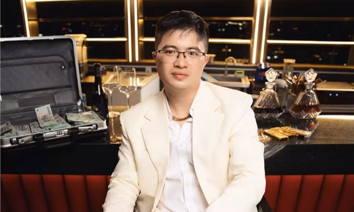 Mr. Pips và những màn khoe giàu trước khi bị bắt vì cáo buộc chiếm đoạt 1.568 tỷ đồng