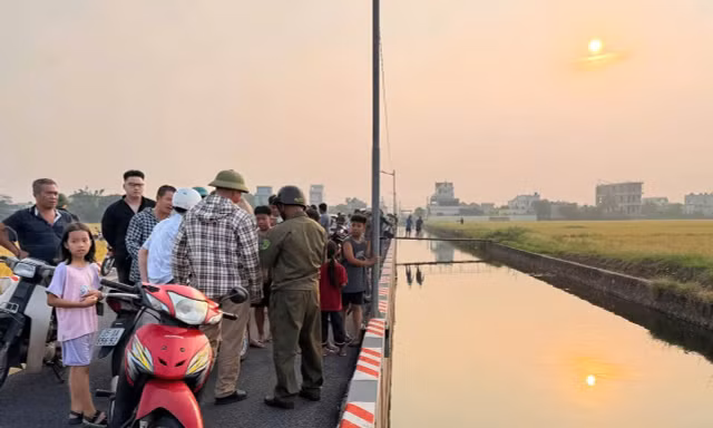 Người đàn ông ở Ninh Bình tử vong khi cứu hai cháu bé ngã xuống sông