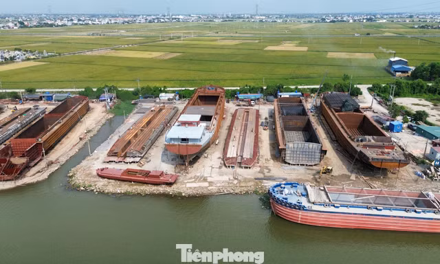 Ninh Bình: Chính quyền xã nói về xưởng đóng tàu quy mô lớn, hợp đồng thuê đất trái phép
