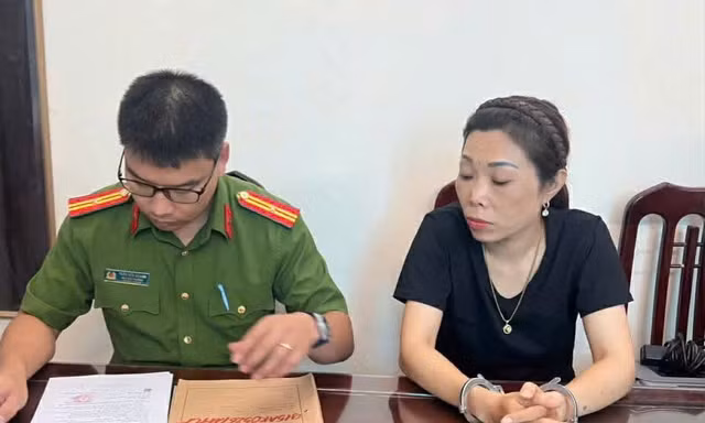 Nổ 'quan hệ khủng' chạy án, người phụ nữ chiếm đoạt hơn nửa tỷ đồng