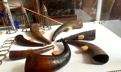 Mỗi chiếc tù và của Tiến sĩ Lâm là một câu chuyện hấp dẫn