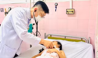 Vụ nghi ngộ độc tại Trường Tiểu học Bình Quới Tây: Hiệu trưởng gửi thư xin nhận trách nhiệm