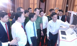 Thanh Hóa thí điểm Kiosk thông minh, làm thủ tục hành chính trong vài phút