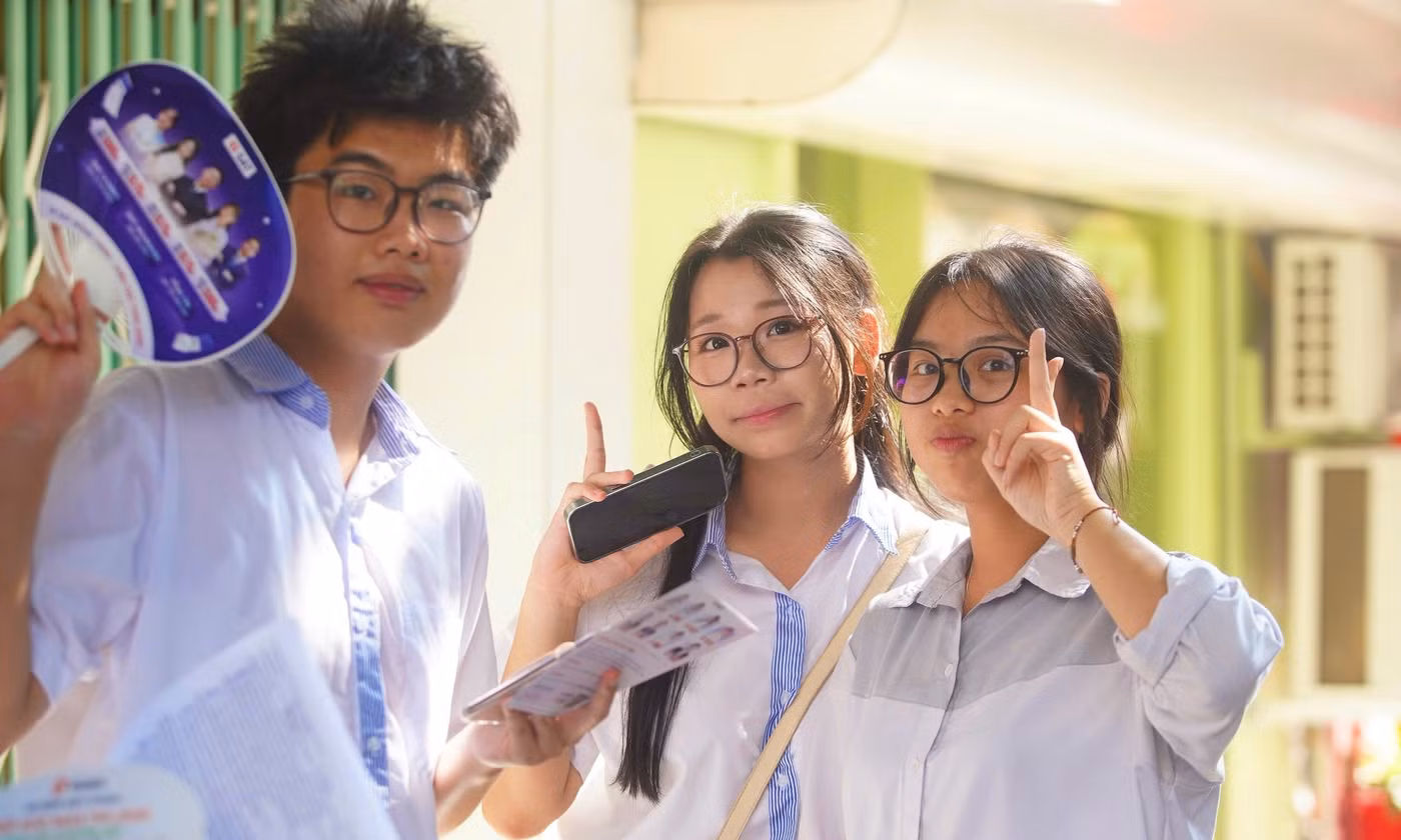 Điểm chuẩn lớp 10 của 122 trường công lập và trường chuyên ở Hà Nội