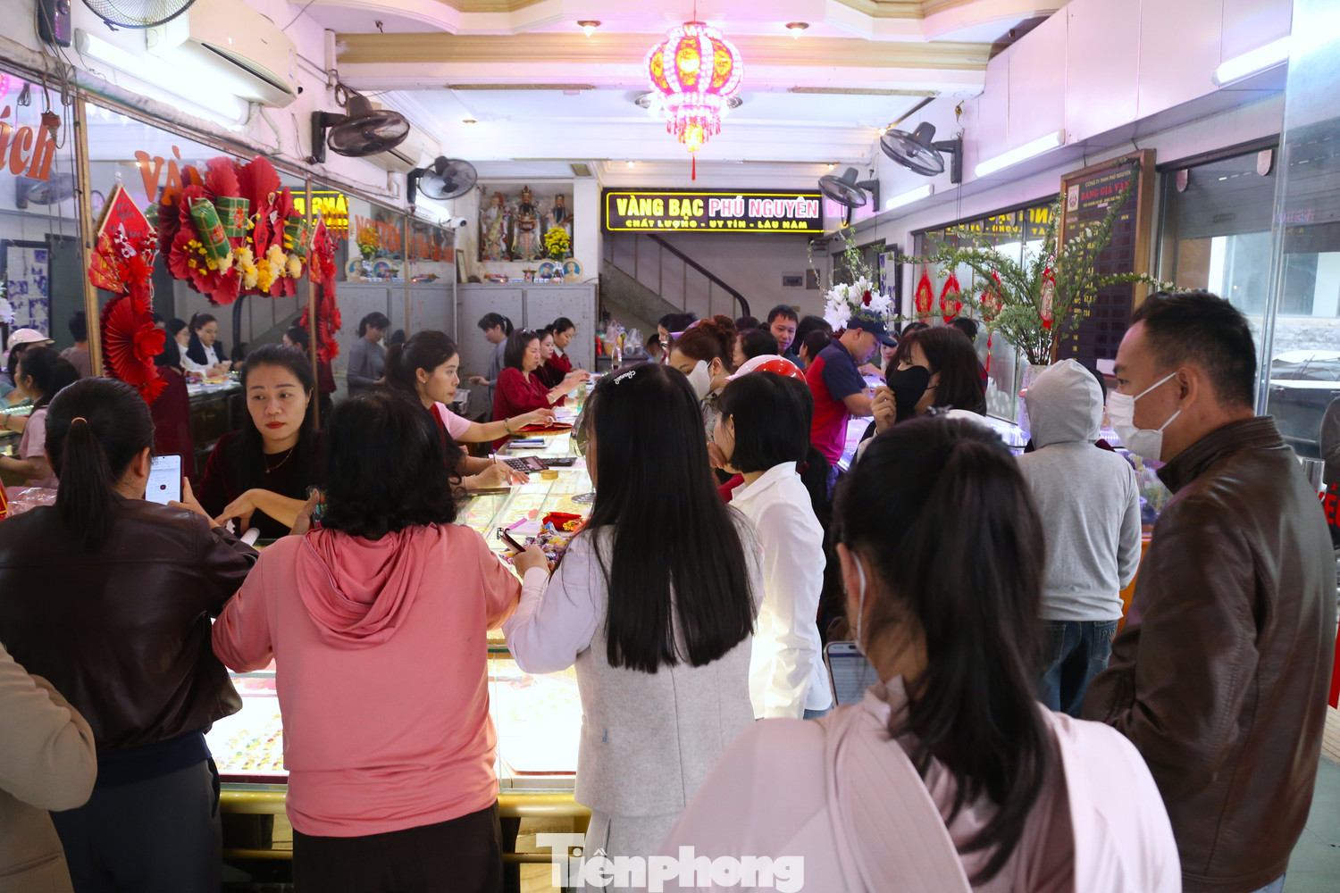 Vàng mini, vàng hạt đậu gây sốt ngày Vía Thần tài