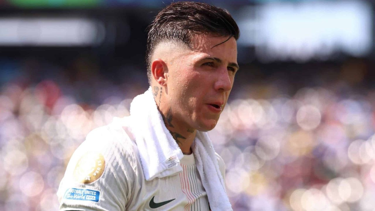 enzo-fernandez-chelsea-2-scaled-e1752269487533-1280x720.jpg