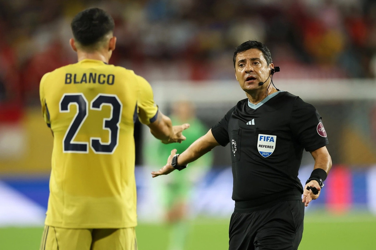 Trọng tài Faghani Alireza đã bắt 3 trận ở FIFA Club World Cup 2025 fc-bayern-munchen-v-ca-boca-juniors-group-c-fifa-club-world-cup-2025.jpg
