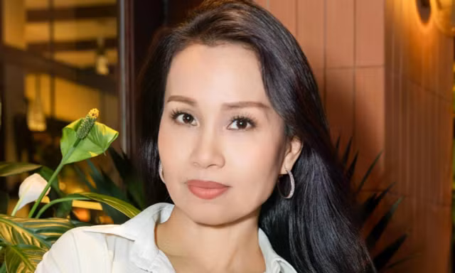 Hòa Minzy, Cẩm Ly ở đâu giữa tranh cãi 'lúa chín không cúi đầu'