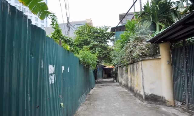  Vì sao 58 hộ dân trong KĐT mới Cổ Nhuế 'mắc kẹt' không sổ đỏ, không được xây dựng?