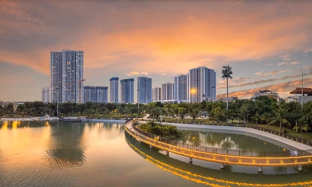Hà Nội giao hơn 7,7 ha đất tại Vinhomes Smart City để xây trường liên cấp