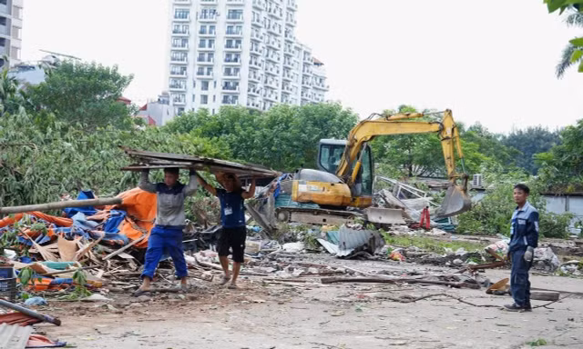 Hà Nội cưỡng chế thu hồi đất thực hiện dự án đường Đặng Thai Mai