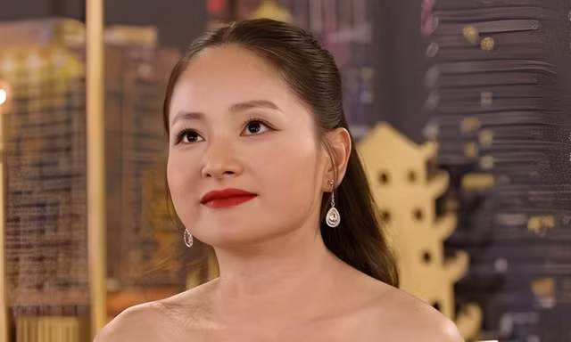 Lan Phương kể góc khuất hôn nhân, thu nhập 7 tỷ đồng/năm tại phiên tòa ly hôn chồng Tây
