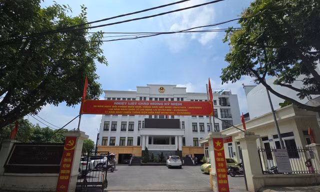 Hà Nội yêu cầu tổng kiểm kê trụ sở, xe công