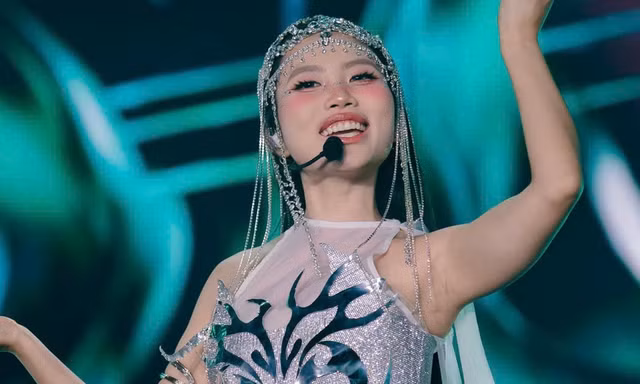 Phương Mỹ Chi gặp sự cố