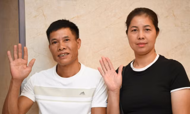 Vượt gần 2.000 km đưa con gái đến Sơ khảo Hoa hậu Việt Nam