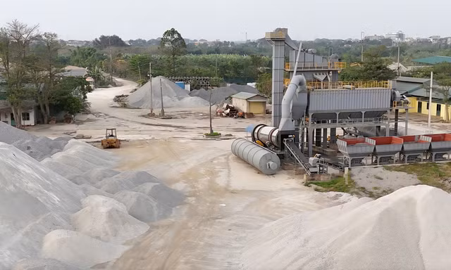 Hà Nội: Đề xuất cho phép 41 trạm trộn bê tông tồn tại