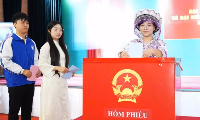 Công bố 59 người trúng cử đại biểu HĐND tỉnh Thái Nguyên