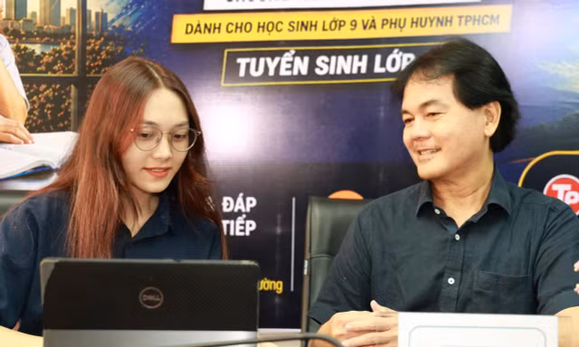 Xóa bỏ tư duy 'con thi rớt là ba mẹ xấu hổ'