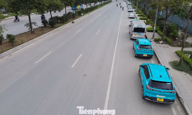 Đề xuất cho phép trông xe tạm dưới lòng đường, vỉa hè: Dân có chỗ đỗ xe hợp pháp, ngân sách thêm nguồn thu