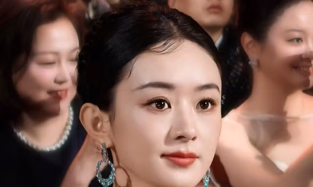 Nghệ sĩ bốc đồng trên mạng xã hội