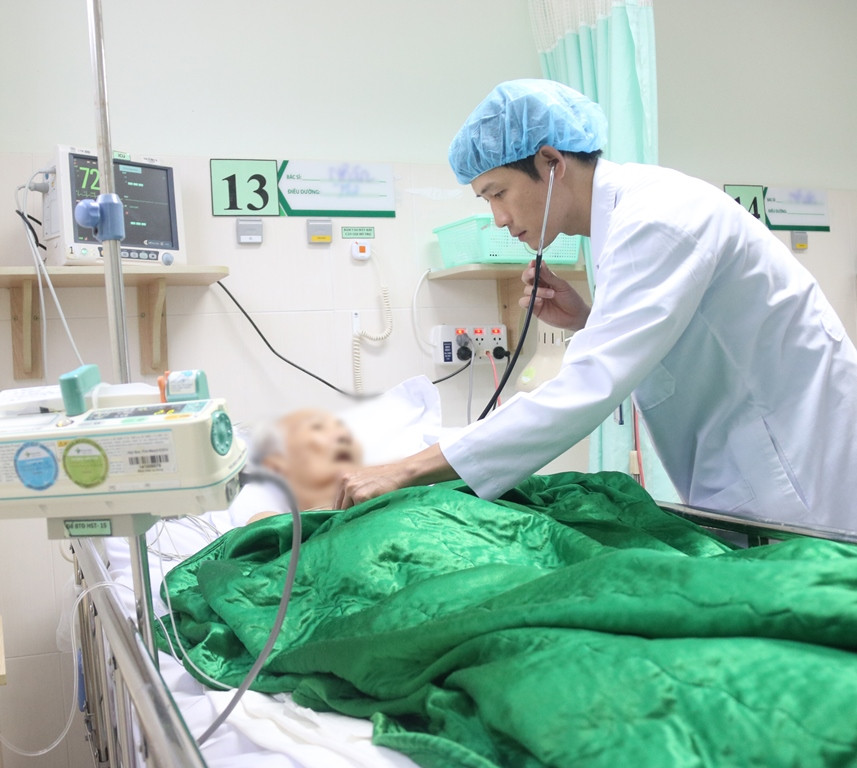 Suýt chết vì bệnh lý nghiêm trọng thường nhầm lẫn với triệu chứng mắt