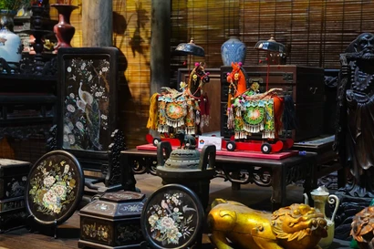 Không gian Tết trong gia đình khá giả Bắc Bộ xưa