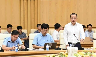 Hệ thống điện chịu áp lực rất lớn khi nắng nóng cực đoan kéo dài 