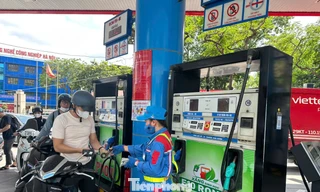 Bộ Công Thương đề xuất từ 1/1/2026, toàn bộ xăng được pha chế, phối trộn, kinh doanh để sử dụng cho phương tiện cơ giới dùng động cơ xăng trên toàn quốc phải là xăng E10.