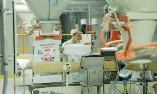 Doanh nghiệp sản xuất trước áp lực xăng dầu, tỷ giá bật tăng 