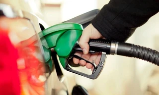 Chi mạnh Quỹ Bình ổn giữ giá xăng, đề xuất bổ sung nguồn dự phòng 