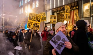 Mỹ gia tăng tấn công Iran trong 24 giờ tới, kêu gọi công dân lập tức rời Trung Đông