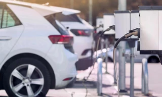 Hà Nội, TPHCM có lo thiếu điện khi xe điện tăng vọt?