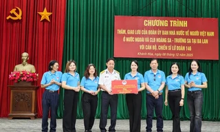 Trao Vườn rau xanh trị giá 250 triệu đồng tặng đảo Trường Sa Lớn