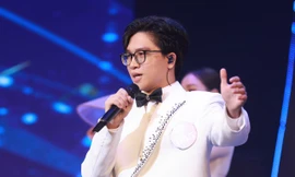 Lợi thế của con trai Trọng Tấn