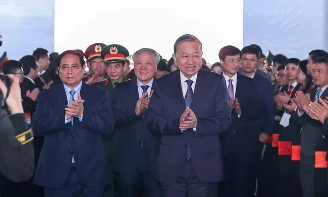 Tổng Bí thư dự khởi công nhà máy chế tạo chip bán dẫn đầu tiên ở Việt Nam