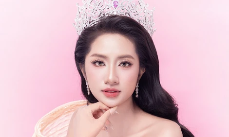Hoa hậu Hà Trúc Linh, Á hậu Châu Anh, Vân Nhi sau một tháng đăng quang