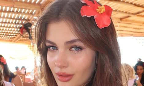 Nhan sắc người đẹp 18 tuổi đăng quang Hoa hậu Liên lục địa