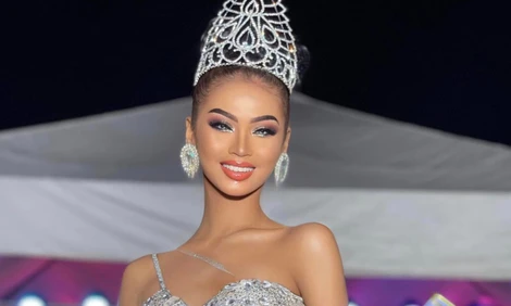 Cô gái thi hơn 60 cuộc thi sắc đẹp trong năm 2025