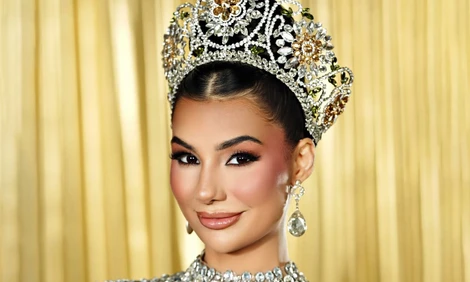 Cô gái 20 tuổi đăng quang Hoa hậu Trái Đất Mỹ