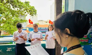 Cộng điểm IELTS trong tuyển sinh: Có nên không?