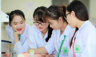 Học phí bác sĩ nội trú của trường nào cao nhất?