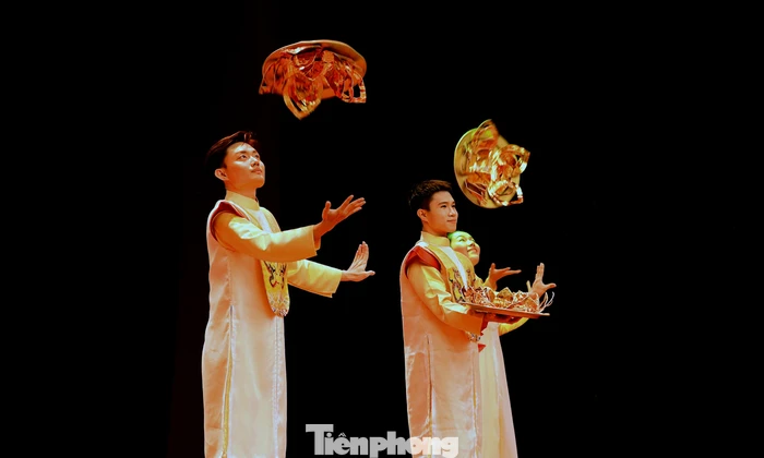 Người trẻ Việt mang múa mâm vàng, cồng chiêng tham gia hải trình Thanh niên Đông Nam Á – Nhật Bản