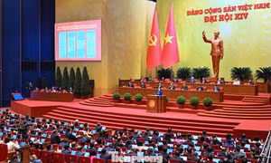 Toàn cảnh phiên thảo luận tại hội trường về các Văn kiện Đại hội XIV