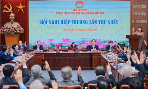 Thống nhất giới thiệu 975 người ứng cử Đại biểu Quốc hội khoá XVI