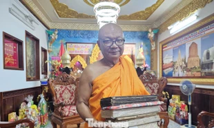 Ngôi chùa Khmer giữ hơn 4.000 quyển kinh lá buông cổ tại Cần Thơ