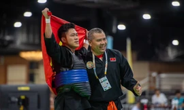 Võ sĩ Nguyễn Tấn Sang bật khóc kể về động lực giành HCV sau khi bị đối thủ chơi xấu