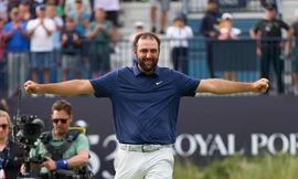 Hài hước: TaylorMade bị 'bóc phốt' vì photoshop tóc cho tân vương The Open 